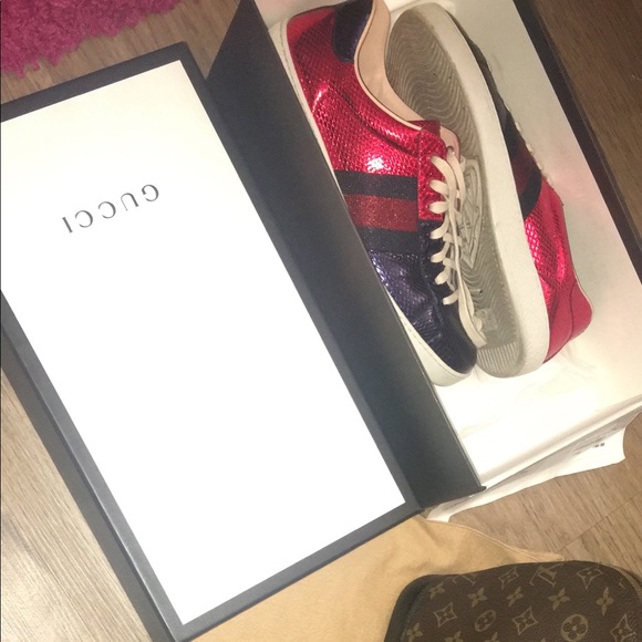 Gucci Ave Snake Skin Sneakers - Picture 1 of 2